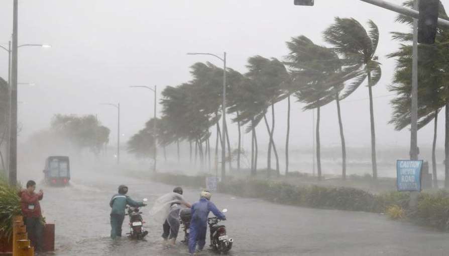 केरल : भारी बारिश से इडुक्की में भूस्खलन, 13 की मौत, कईयों के दबे होने की आशंका