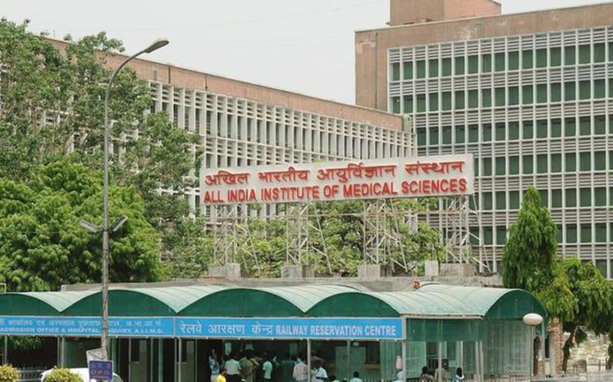 दिल्‍ली AIIMS में बदला पिछले 2 सालों का नियम, कोविड जांच को लेकर आया ये आदेश