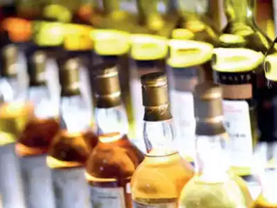 Liquor bottles seen in vehicle outside resort housing Jharkhand MLAs, BJP slams Chhattisgarh CM